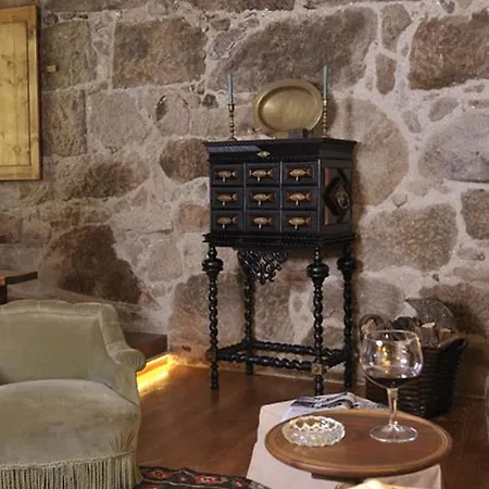 Castelo Do Castro Carrazedo